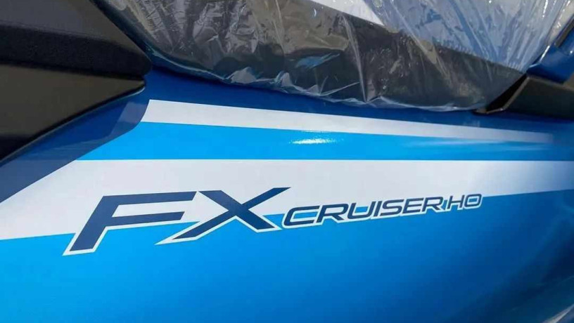 2024-yamaha-fx-cruiser-ho-with-audio-jetski-big-2